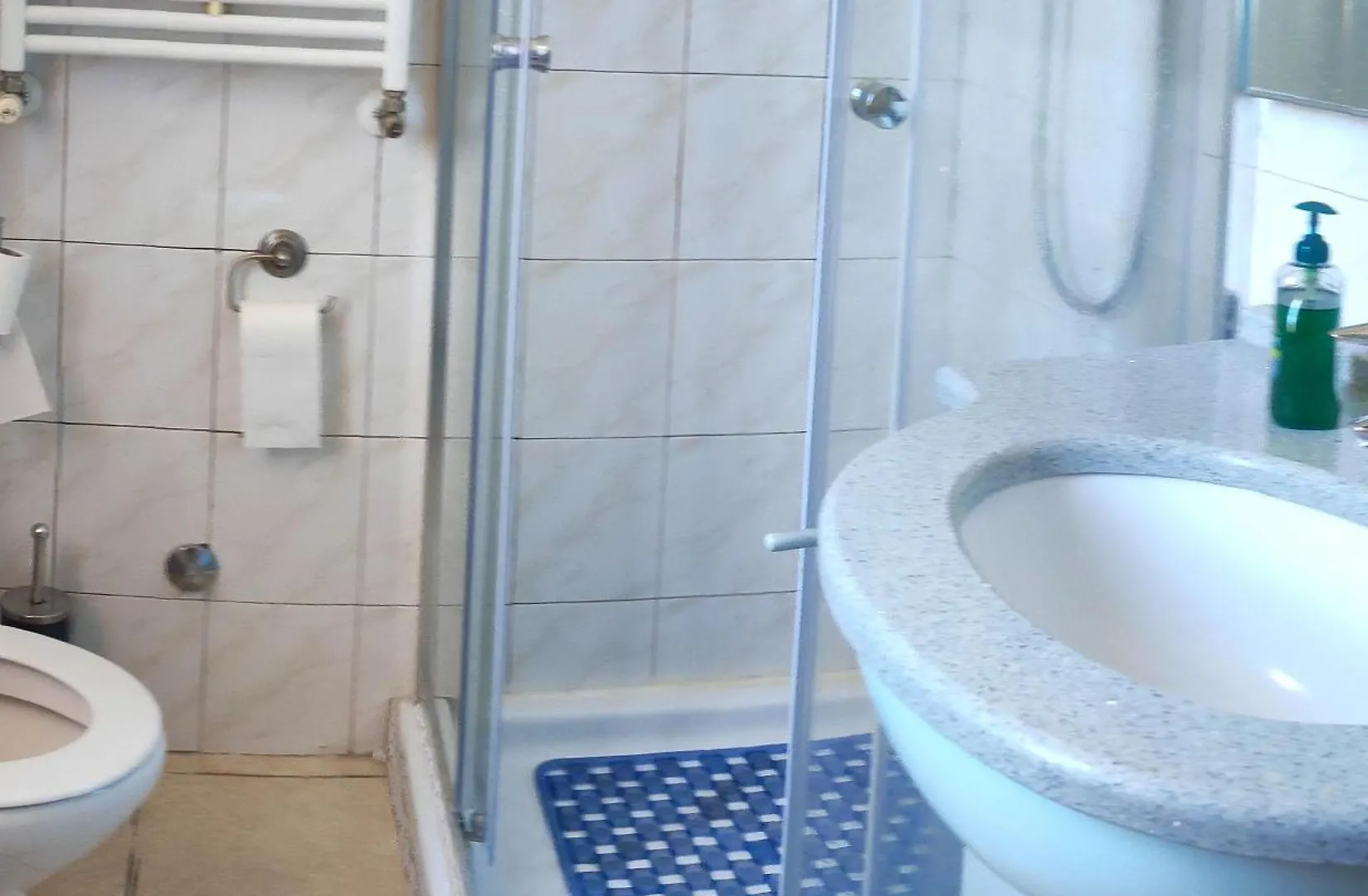 Apartment Appartamento Bilocale Milan